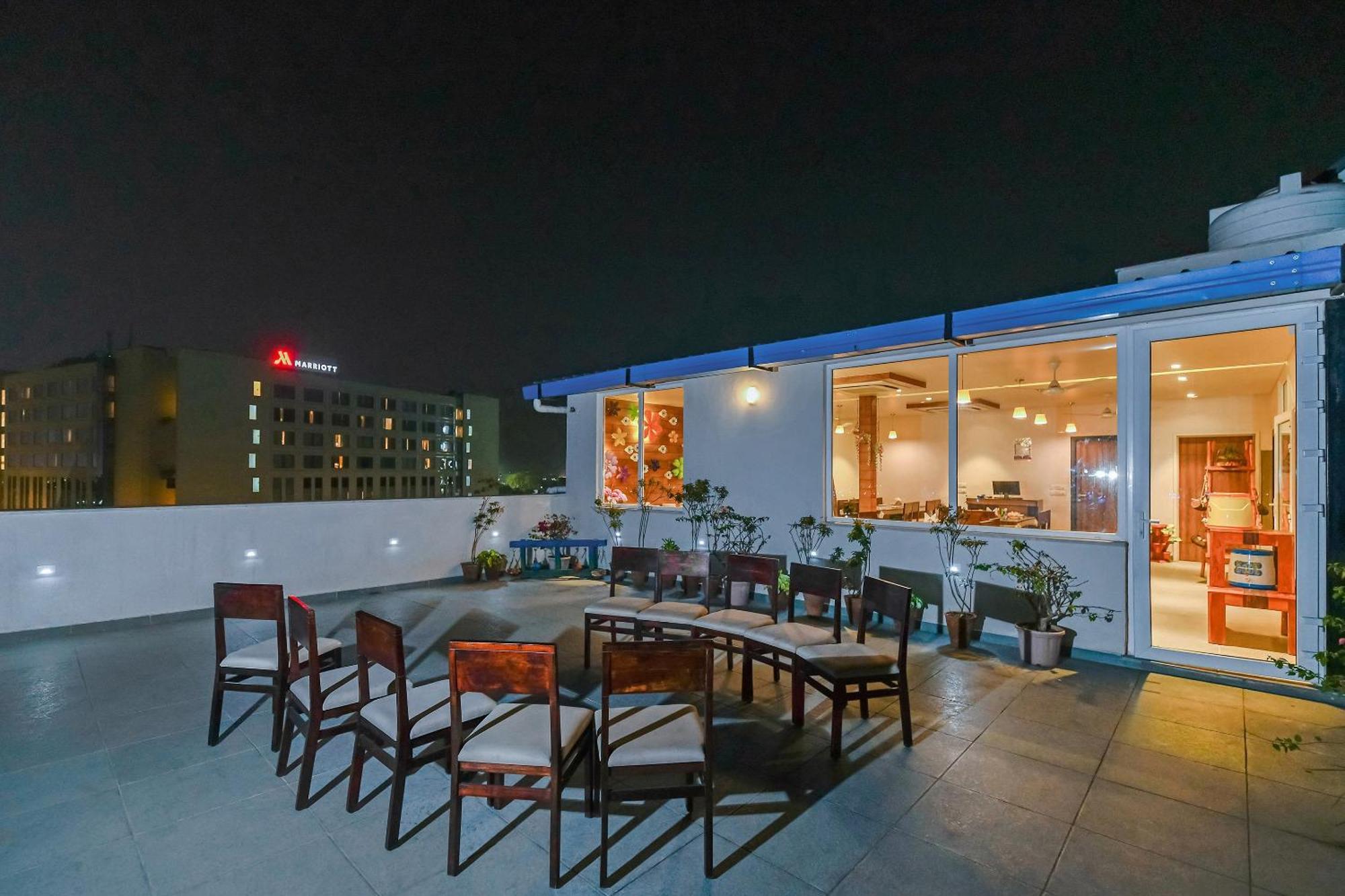 Fleur Hotel Jaipur Exterior photo
